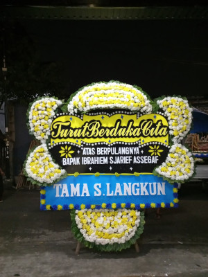 Papan Bunga Duka di Marga Bakti
